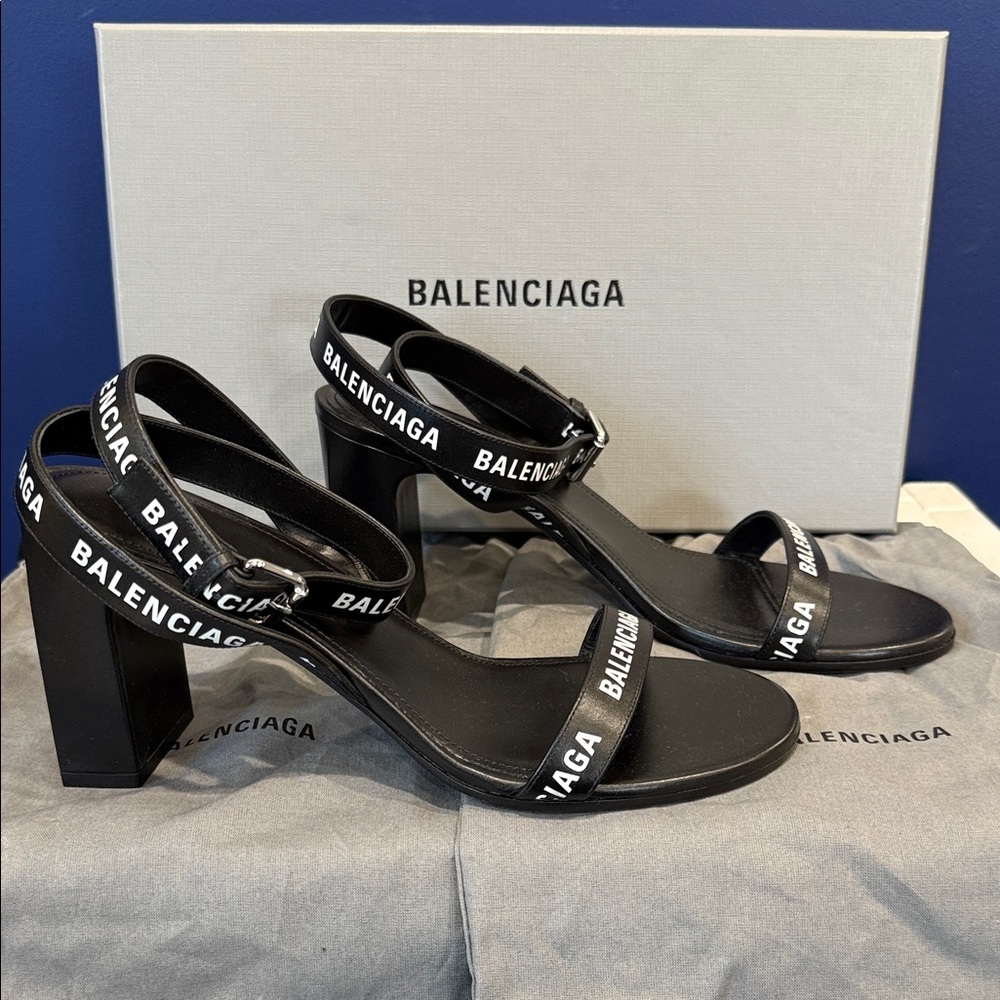 Balenciaga Black Round Sandal M80 - Picture 4 of 6